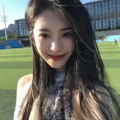 谭彤